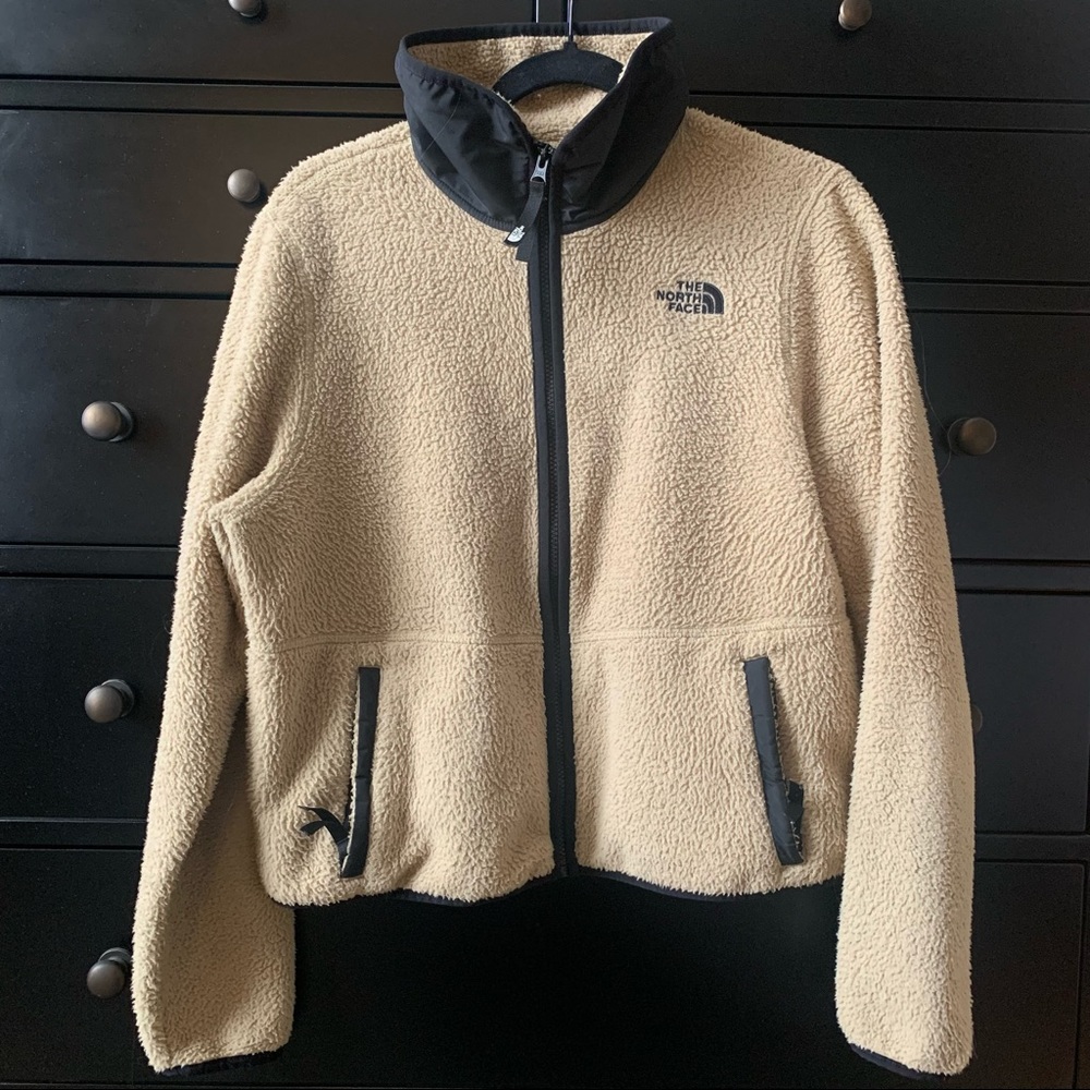 The North Face Women’s Dunraven Sherpa Crop Jacket